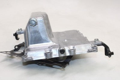 21-23 SUZUKI GSXS750Z OEM ENGINE MOTOR BOTTOM OIL PAN COVER