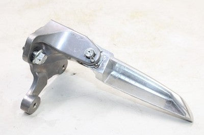 2018 YAMAHA XMAX CZD300A OEM LEFT REAR BACK PASSENGER PEG