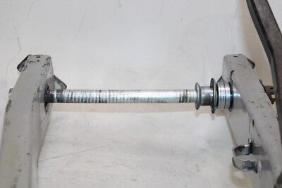 01-06 SUZUKI KATANA 750 GSX750F OEM REAR SWINGARM BACK SUSPENSION SWING ARM