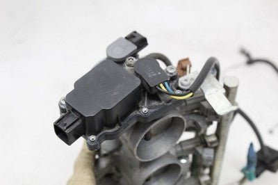 06-07 SUZUKI GSXR 600 OEM MAIN FUEL INJECTORS / THROTTLE BODIES