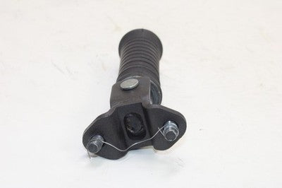 2009 KAWASAKI VULCAN 900 VN900B CLASSIC OEM RIGHT REAR PASSENGER FOOT PEG REST
