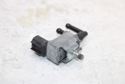 2015 KAWASAKI NINJA EX300B ABS OEM AIR VALVE SOLENOID TOP ENGINE SWITCH SENSOR
