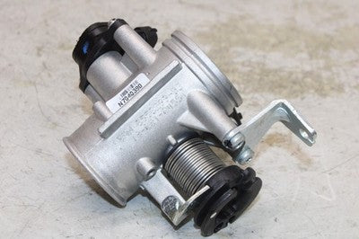 2018 BMW G310GS OEM MAIN FUEL INJECTORS / THROTTLE BODIES