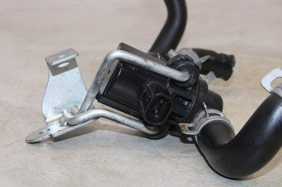 09 SUZUKI GSXR 750 OEM AIR VALVE SOLENOID TOP ENGINE SWITCH SENSOR