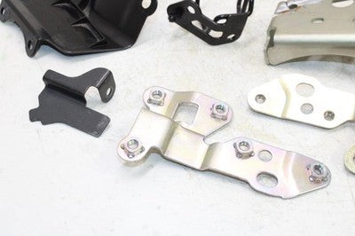 2018 YAMAHA XMAX CZD300A OEM MISC BRACKETS MOUNTS