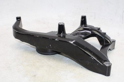 2006 YAMAHA MAJESTY 400 YP400 OEM REAR SIDE SWINGARM BRACKET