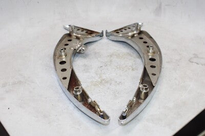 2015 SUZUKI BOULEVARD C50 VL800 OEM REAR PASSENGER FENDER GRAB RAIL SET PAIR