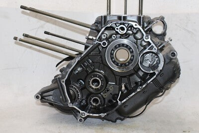 2004 YAMAHA V STAR 1100 XVS1100 OEM ENGINE CRANKCASE CRANK CASES BLOCK