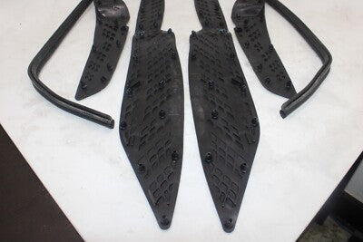 2006 SUZUKI BURGMAN AN400S OEM FLOOR BOARD FOOT REST SET