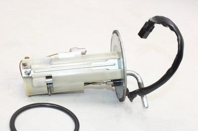 06-22 KAWASAKI VULCAN 900 VN900B CLASSIC OEM FUEL GAS PUMP
