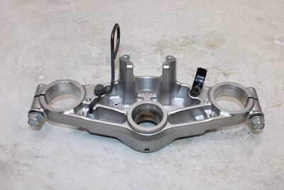 04-05 KAWASAKI ZZR1200 OEM FORKS UPPER TRIPLE TREE CLAMP