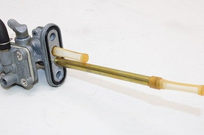 2018 KAWASAKI KLR650 OEM FUEL GAS TANK PETCOCK SHUT ON OFF VALVE