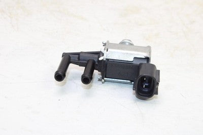 15-17 KAWASAKI VERSYS 1000 KLZ1000BFA OEM AIR VALVE SOLENOID