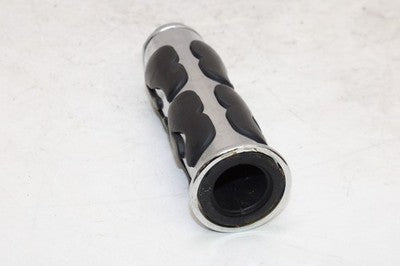 98-11 YAMAHA V STAR 650 XVS650A CLASSIC OEM RIGHT HANDLE GRIP