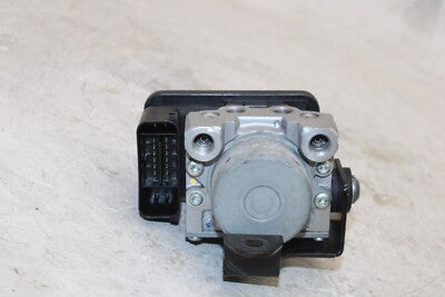 2015 KAWASAKI NINJA 300 EX300B ABS OEM ABS PUMP UNIT MODULE