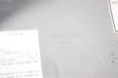 2005 YAMAHA VINO 125 YJ125 OEM LEFT SIDE REAR FAIRING COWL