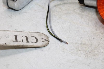 1997 KAWASAKI VULCAN 1500 VN1500A OEM RIGHT REAR TURN SIGNAL LIGHT INDICATOR