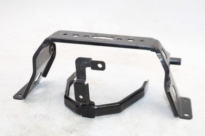 2004 YAMAHA VINO 125 XC125 OEM MISC BRACKET MOUNTS PAIR