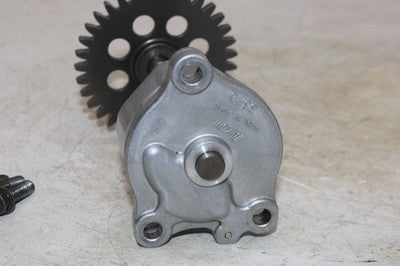 2000 SUZUKI GSXR 750 OEM ENGINE MOTOR OIL PUMP