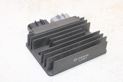 15-16 KAWASAKI VERSYS 1000 OEM RECTIFIER VOLTAGE REGULATOR