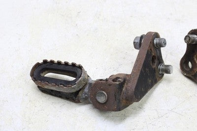 80-83 YAMAHA XT250 OEM FRONT LEFT RIGHT FOOT RESTS PEGS