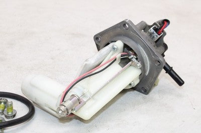 07-14 KAWASAKI VERSYS 650 KLE650CF OEM FUEL PUMP GAS PETROL SENDER UNIT