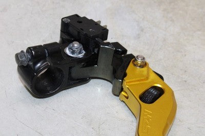 03-23 HONDA CBR600RR OEM CLUTCH PERCH MOUNT WITH LEVER