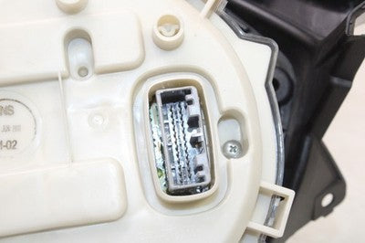 2018 YAMAHA XMAX CZD300A OEM SPEEDO TACH GAUGES DISPLAY CLUSTER SPEEDOMETER