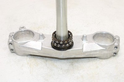 01-02 SUZUKI GSXR 1000 OEM FRONT FORKS CLAMP LOWER TRIPLE TREE STEM