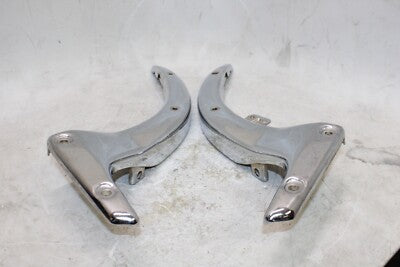 2015 SUZUKI BOULEVARD C50 VL800 OEM REAR PASSENGER FENDER GRAB RAIL SET PAIR
