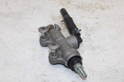 06-16 YAMAHA YZF R6 OEM REAR BACK BRAKE MASTER CYLINDER