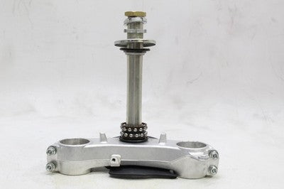 06-09 SUZUKI GSXR 600 OEM FRONT FORKS CLAMP LOWER TRIPLE TREE STEM