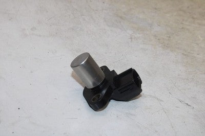 2000 SUZUKI GSXR 750 OEM ENGINE MOTOR COIL PICKUP PULSE PULSER SENSOR