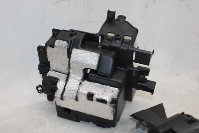 04-10 KAWASAKI VULCAN 2000 VN2000A OEM BATTERY TRAY BOX HOLDER