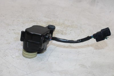 08-16 HONDA CBR1000RR OEM EXHAUST VALVE SERVO MOTOR