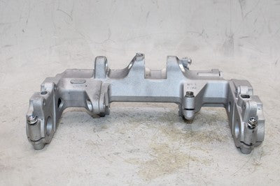 2000 HONDA CBR900RR OEM SWINGARM BRACKET MOUNT