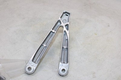 05-06 HONDA CBR600RR OEM LEFT REAR BACK PASSENGER FOOT PEG REST