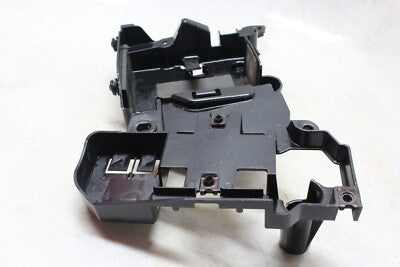 03-09 YAMAHA V STAR 1100 XVS1100 OEM BATTERY TRAY BOX HOLDER