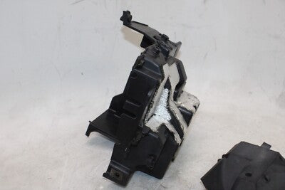 04-10 KAWASAKI VULCAN 2000 VN2000A OEM BATTERY TRAY BOX HOLDER