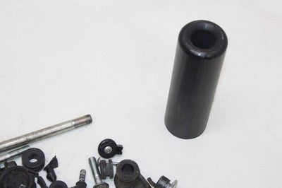 15-25 YAMAHA YZF R3 OEM ENGINE MOUNTING BOLTS HARDWARE MOTOR SCREWS