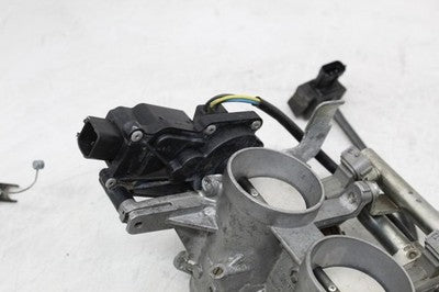06-07 SUZUKI GSXR 600 OEM MAIN FUEL INJECTORS / THROTTLE BODIES