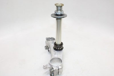 06-09 SUZUKI GSXR 600 OEM FRONT FORKS CLAMP LOWER TRIPLE TREE STEM