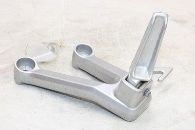 2006 SUZUKI SV650S OEM LEFT REAR BACK PASSENGER PEG