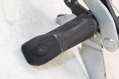 2009 SUZUKI GS500F OEM RIGHT REARSET REAR SET DRIVER FOOT PEG REST STOP