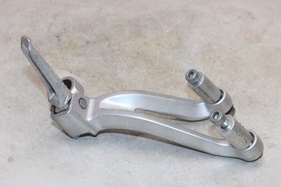 2000 SUZUKI GSXR 750 OEM RIGHT REAR BACK PASSENGER PEG