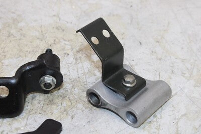 18-19 KTM 390 DUKE OEM MOUNTING BRACKETS MOUNTS STAY SET KIT