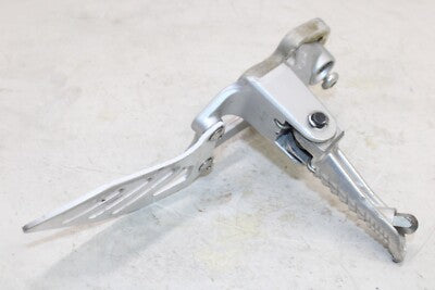 08-09 SUZUKI GSXR750 OEM LEFT FRONT FOOT REST PEG STEP