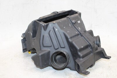 2004 TRIUMPH DAYTONA 600 OEM AIRBOX AIR INTAKE FILTER BOX