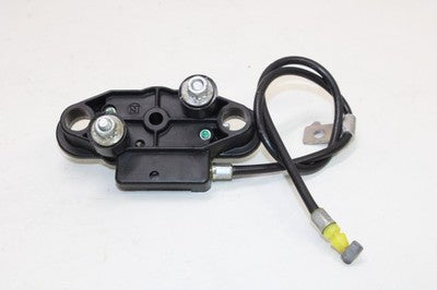 2012 KAWASAKI VULCAN 900 VN900B CLASSIC OEM REAR BACK SEAT LOCK !NO KEY!