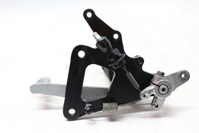 2006 SUZUKI GS500F OEM RIGHT REARSET REAR SET DRIVER FOOT PEG REST STOP